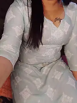 Trezza online show from February 5, 8:45 pm