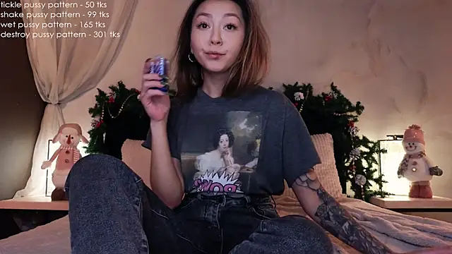 im casey online show from December 13, 7:53 pm