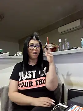 Milf Abigail online show from October 21, 2:37 am