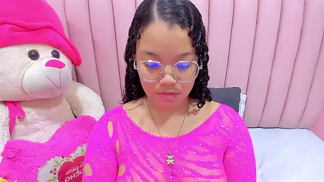 ISABELLA 020 online show from November 25, 2:08 pm