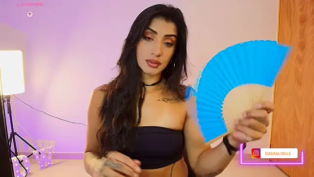 Dannawells online show from May 16, 1:30 am