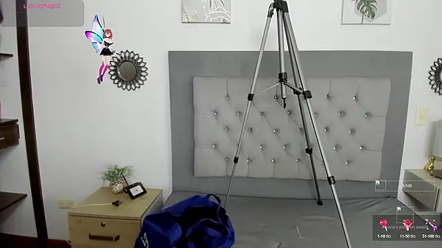 Kylie2211 online show from October 7, 2:27 am