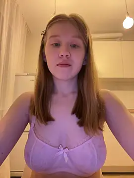 Eva Weyne online show from April 23, 8:33 pm