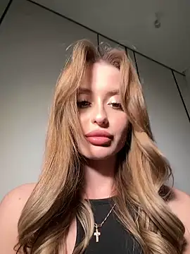 Sweet  Milly online show from December 19, 5:16 pm