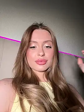 Sweet  Milly online show from April 13, 5:36 pm