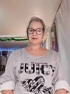 irinamaux online show from November 25, 2:58 am