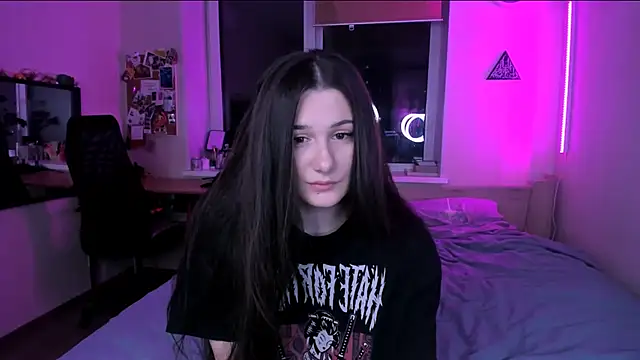 -13- online show from November 18, 4:08 pm