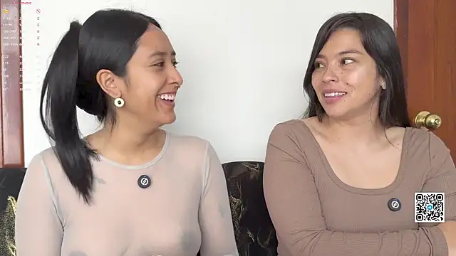 2SummerLove1 online show from April 5, 2:16 pm