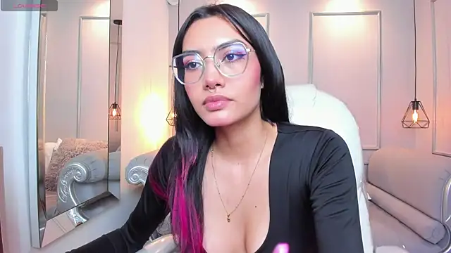 AzuraKindong online show from September 15, 7:21 pm