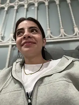 hannacruzsj online show from December 21, 1:21 am