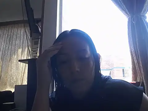 Laura martin  online show from February 26, 4:39 pm