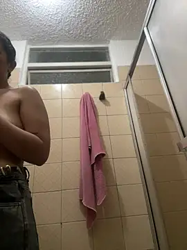 Mila Morgan online show from March 15, 11:40 pm