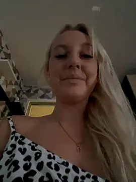 MerlinDave online show from October 26, 1:34 am