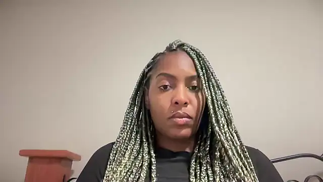 marisilva br online show from October 13, 5:15 pm