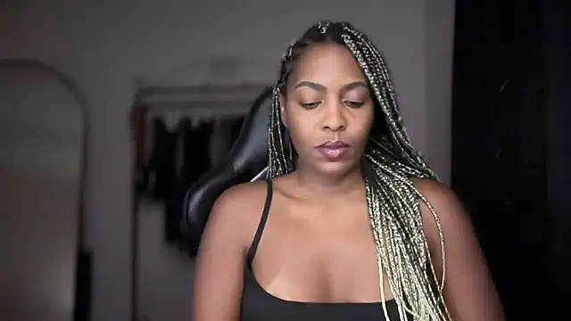 marisilva br online show from November 18, 12:00 am