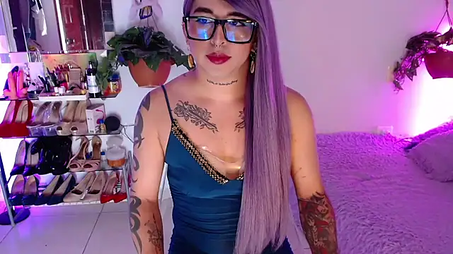 Laveneno ortiz07 online show from June 3, 11:32 pm