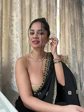  adelle online show from January 17, 12:23 pm