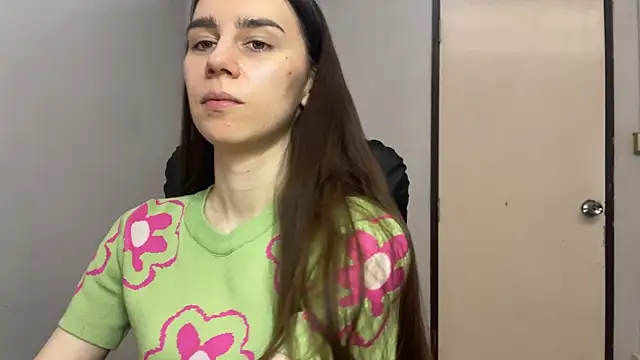 SassyJessi online show from March 3, 7:36 am