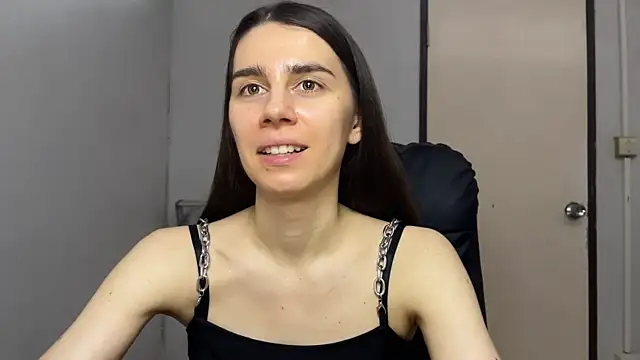 SassyJessi online show from February 13, 9:00 am