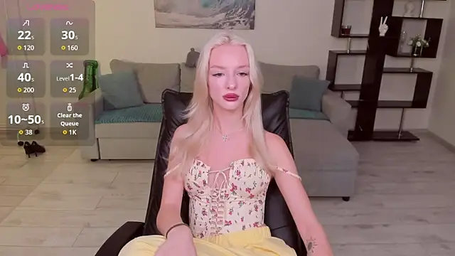 AleksaBlonde online show from September 30, 11:38 am