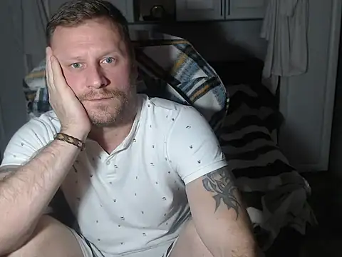 ANGELALEXYNO2024 online show from November 29, 2:10 pm