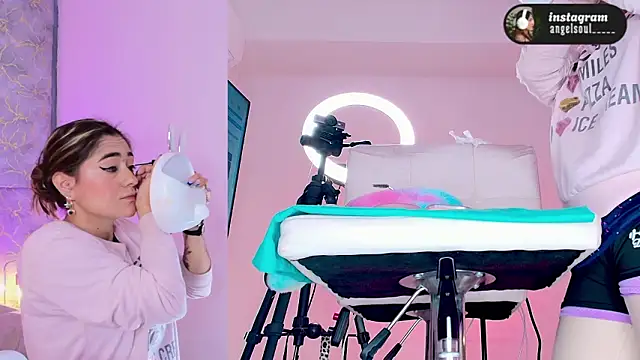 Angelst   online show from February 5, 8:28 am