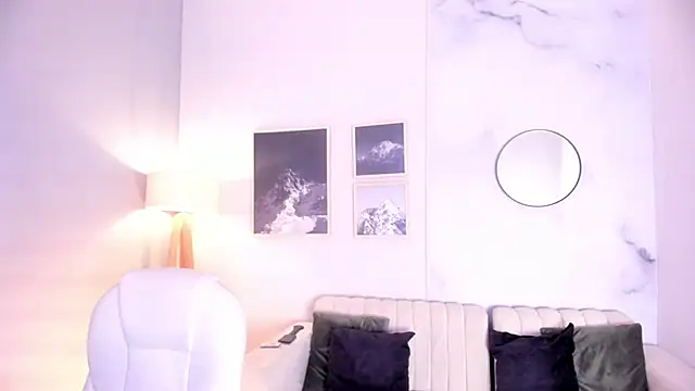 youpinkgirl  online show from September 9, 9:25 pm