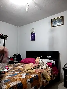 Natasha miilf online show from February 8, 1:04 pm