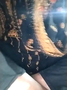 Snapshot of Cute-Mithila chatting on October 24, 7:48 am Cute-Mithila online show from October 24, 7:48 am