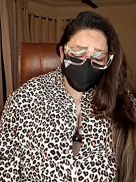 SEXY-Sardarni online show from April 15, 3:12 pm