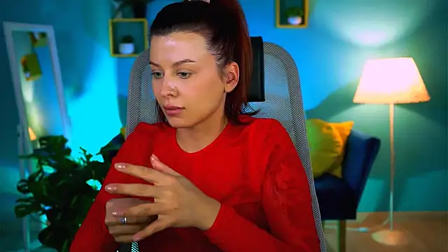 NicoleMun online show from February 9, 1:46 pm