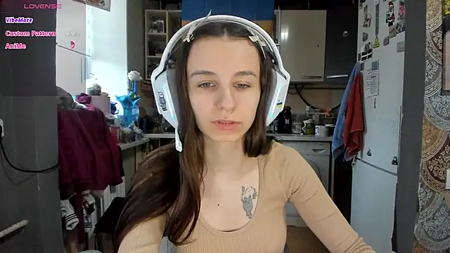  Nika Kik online show from April 19, 12:05 pm