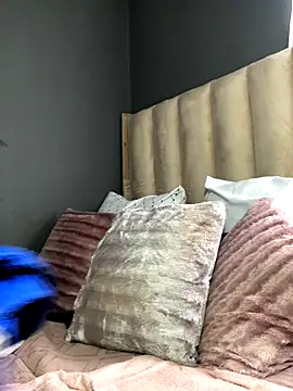 Nicole Liam  online show from November 15, 9:43 am