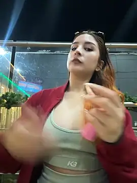 Mon Cherry online show from December 3, 1:19 am