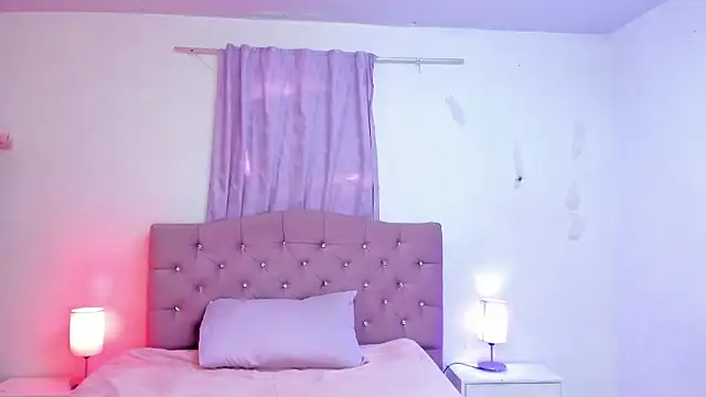 Latinabombsheell online show from November 24, 7:16 pm