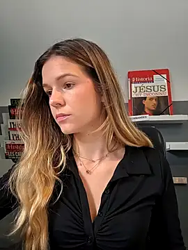 lucie mehott online show from October 3, 7:57 am