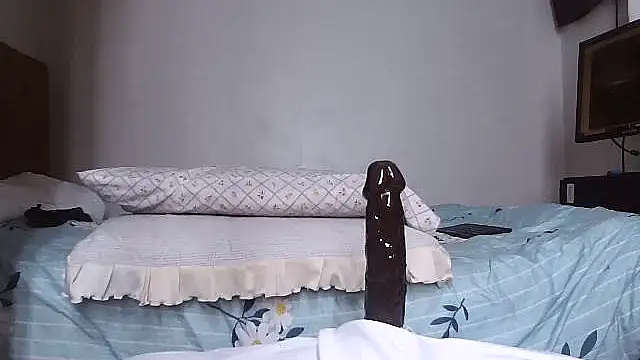 shoshortyy online show from February 12, 10:55 pm