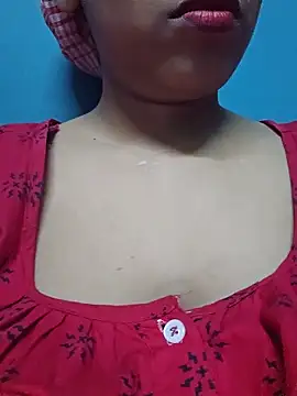 sexyindi couple online show from June 3, 8:04 am
