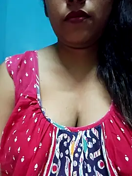 Snapshot of sexyindi_couple chatting on September 10, 2:39 pm sexyindi couple online show from September 10, 2:39 pm