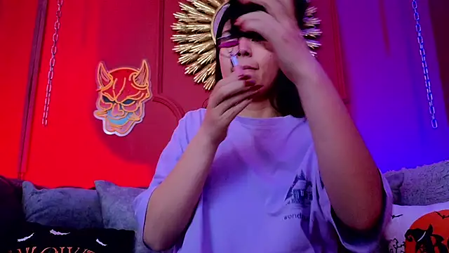 Julieta Russell online show from October 13, 11:57 am