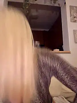 Snapshot of kikkastar chatting on October 26, 8:59 pm kikkastar online show from October 26, 8:59 pm