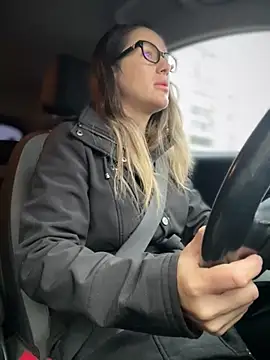 HotXMom online show from November 5, 6:40 am