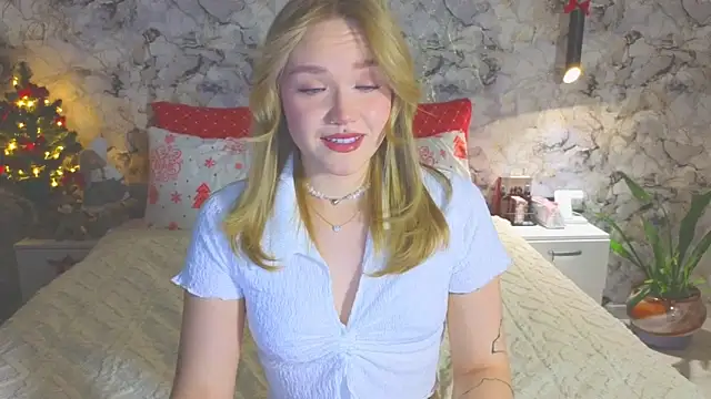 Aurora Golden1 online show from December 18, 5:07 pm