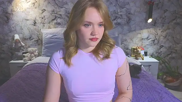 Aurora Golden1 online show from March 26, 2:47 am