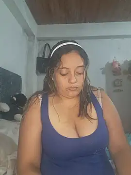 MaripossaSexy  online show from August 9, 6:44 pm