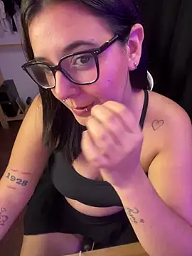 agoosvokk online show from April 15, 2:12 am