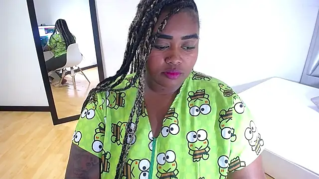 exotic karmella online show from October 1, 10:04 pm