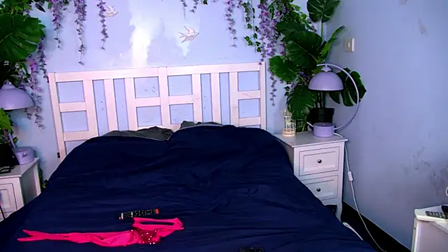 FerrariRedxBabestation online show from October 24, 1:51 pm