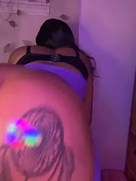 rayemillian online show from April 21, 1:42 am