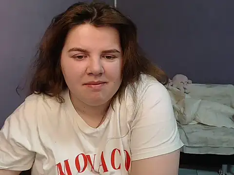 so shy online show from October 19, 10:06 am